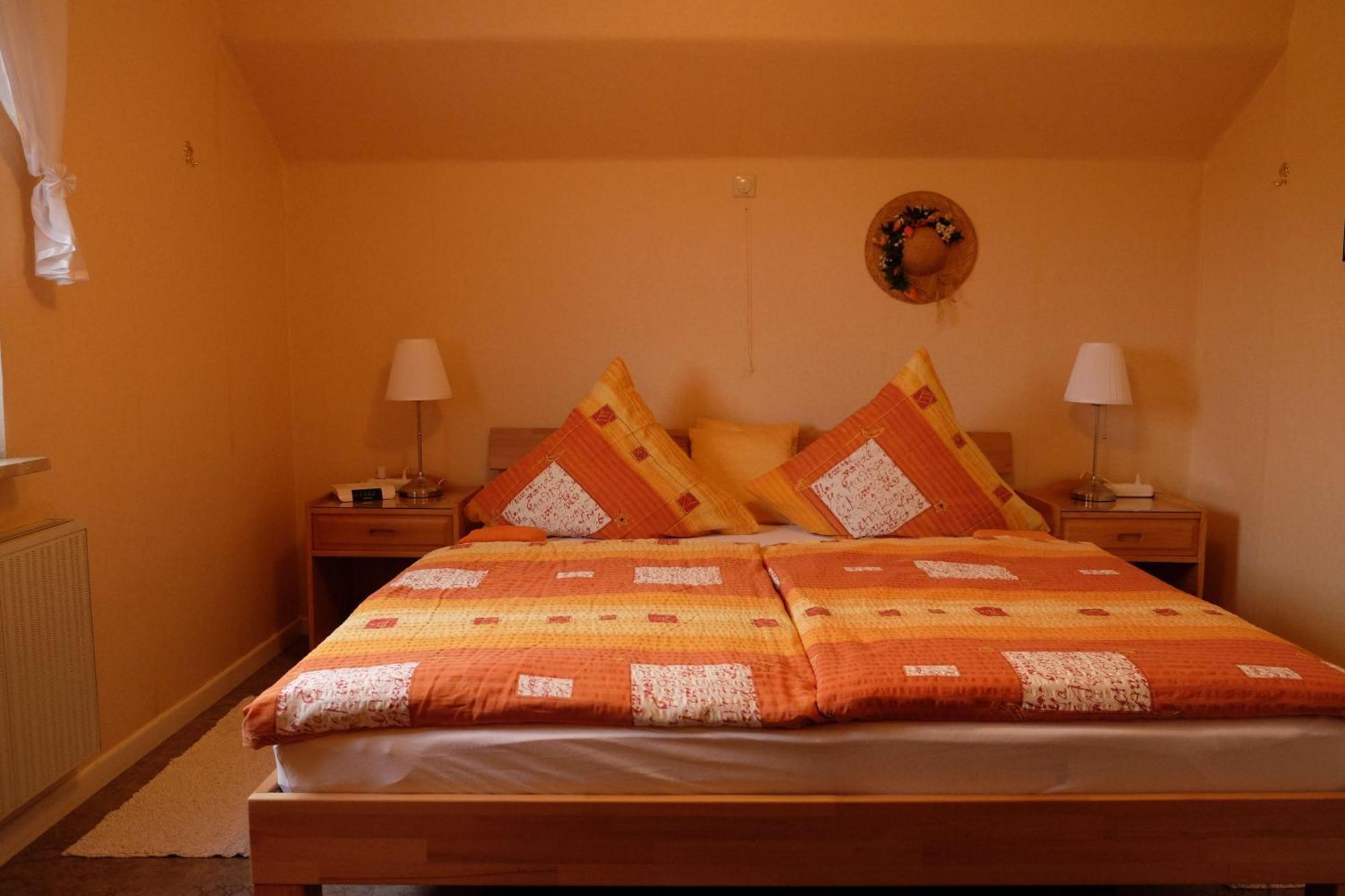 Ferienwohnung-Zum-Kueppchen Münstermaifeld Dış mekan fotoğraf